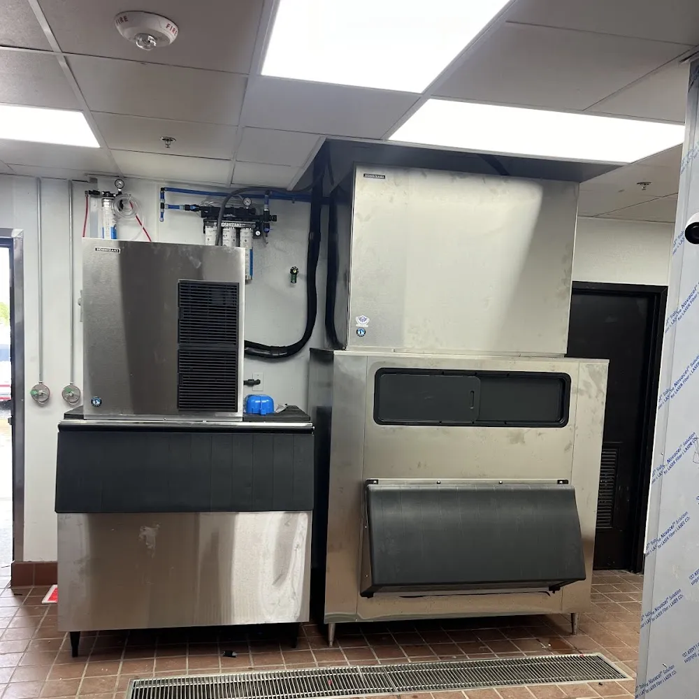 Cruz Air Mechanical LLC — team or office photo
